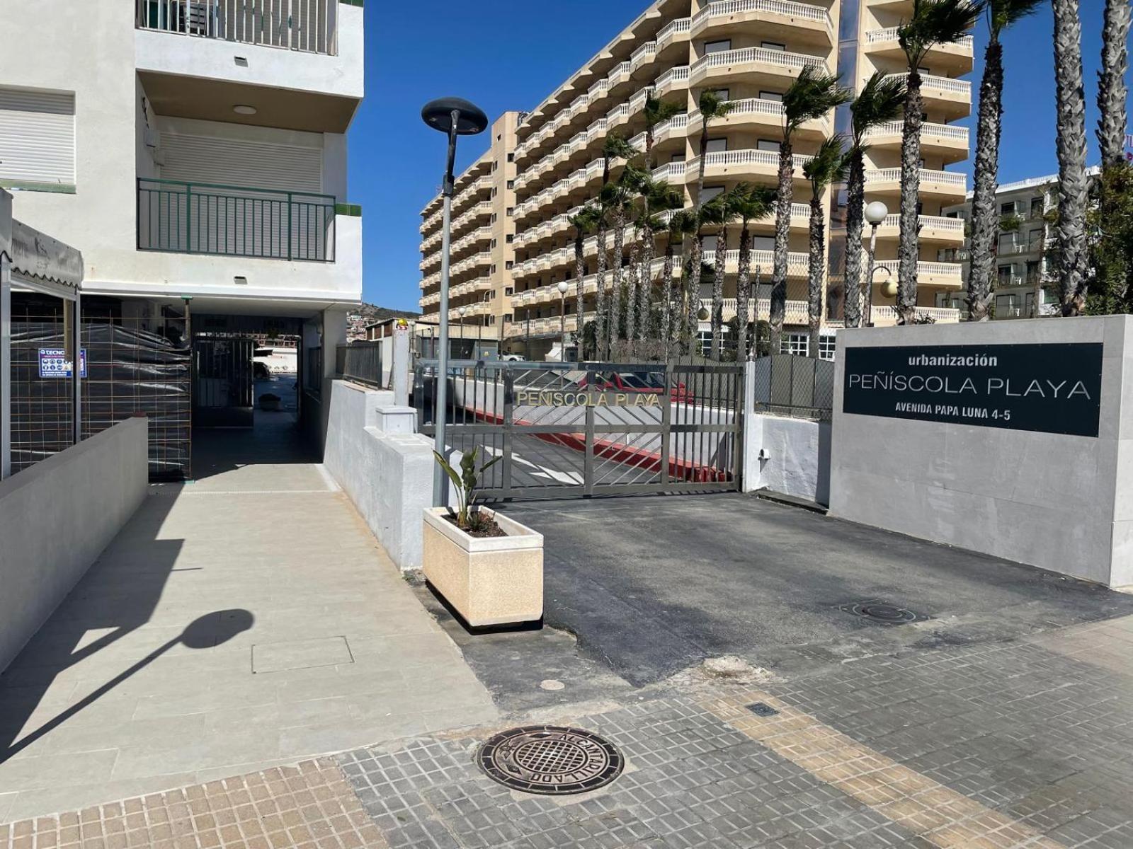 Apartamento Loft Primera Linea De Playa, Vistas Altas Mar Y Castillo Peniscola Exterior photo